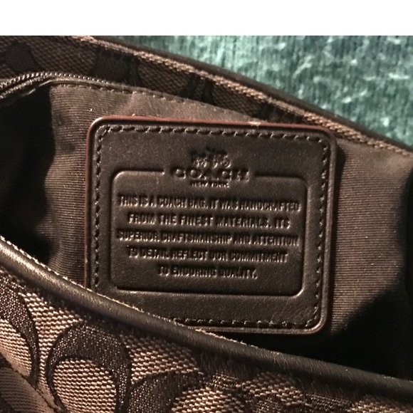 Coach Handbag - Picture 2 of 2